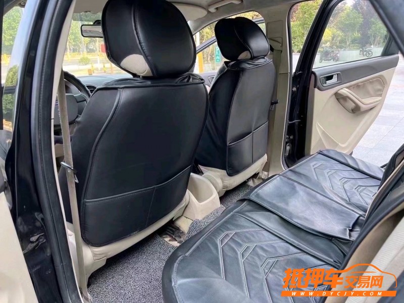 枣庄09年福特福克斯5