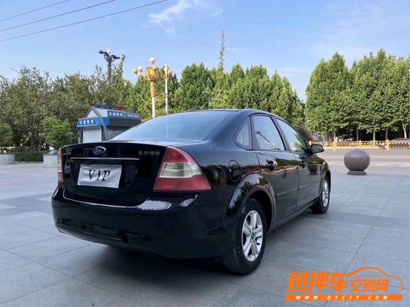 枣庄09年福特福克斯8