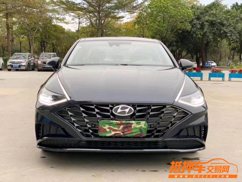 东莞21年现代索纳塔九8