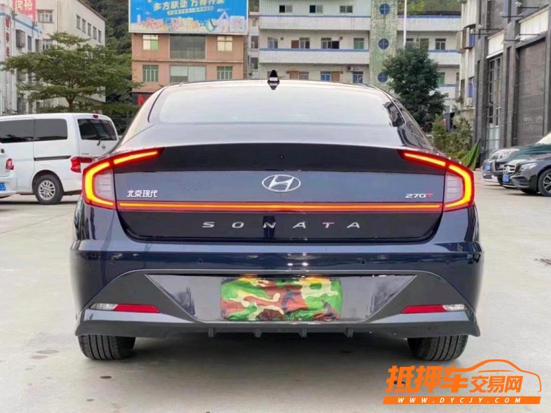 东莞21年现代索纳塔九1