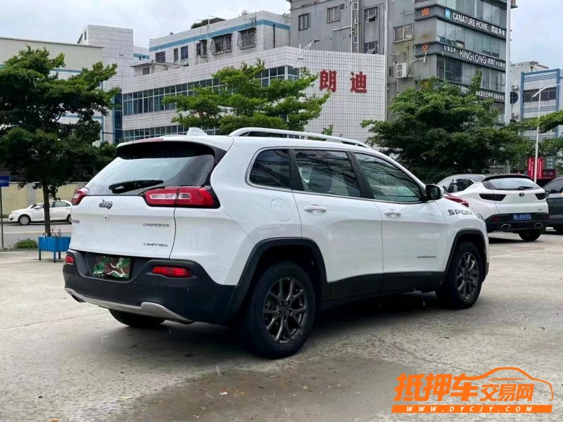 东莞21年Jeep自由光8