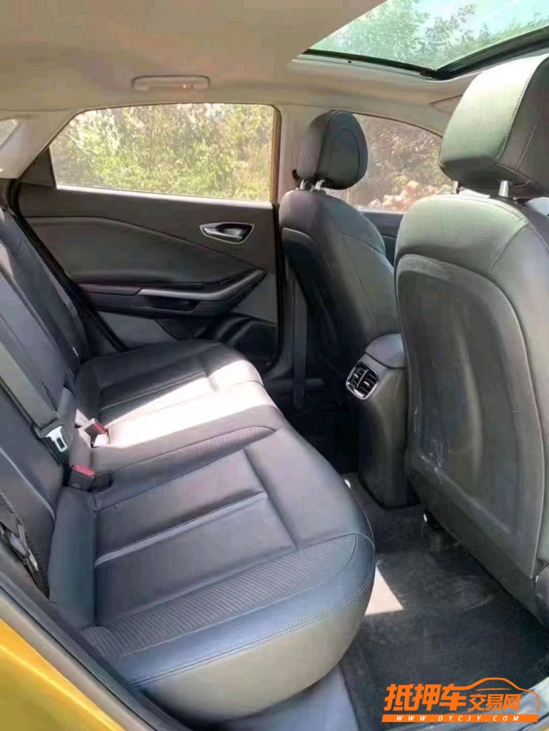 北京18年现代菲斯塔3