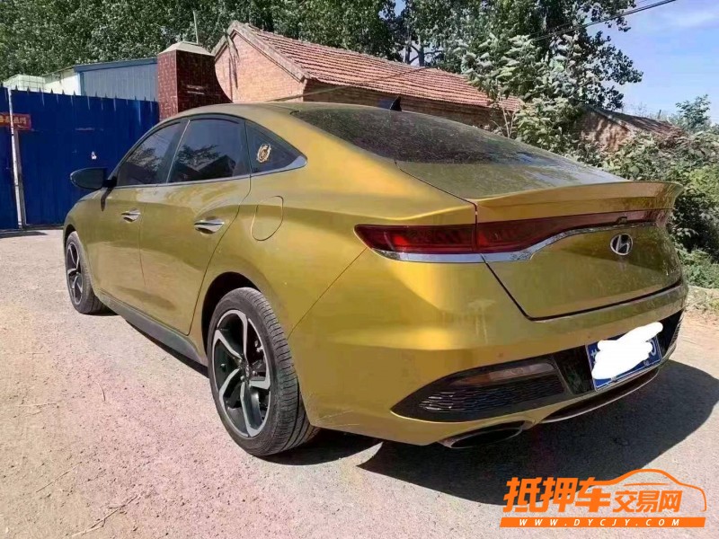 北京18年现代菲斯塔5