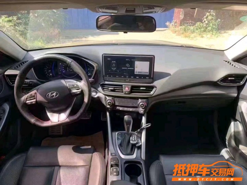 北京18年现代菲斯塔8