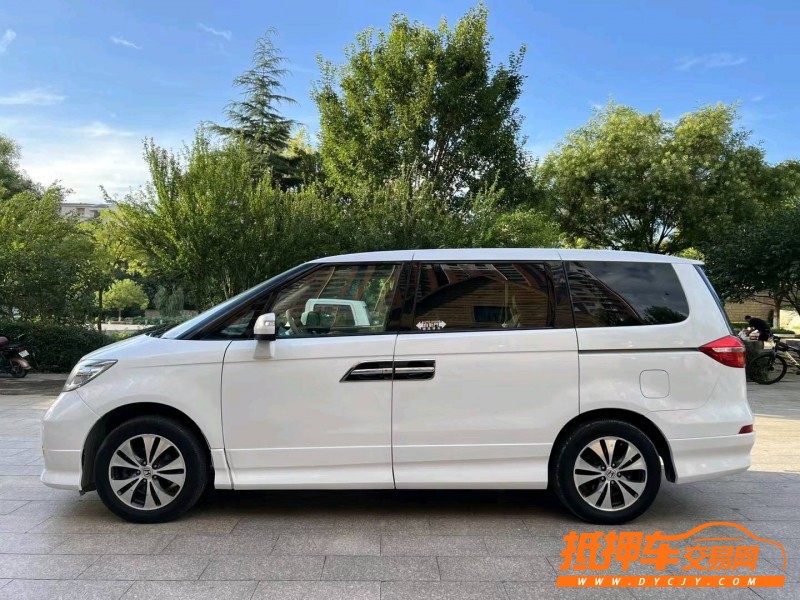 邢台12年本田艾力绅4