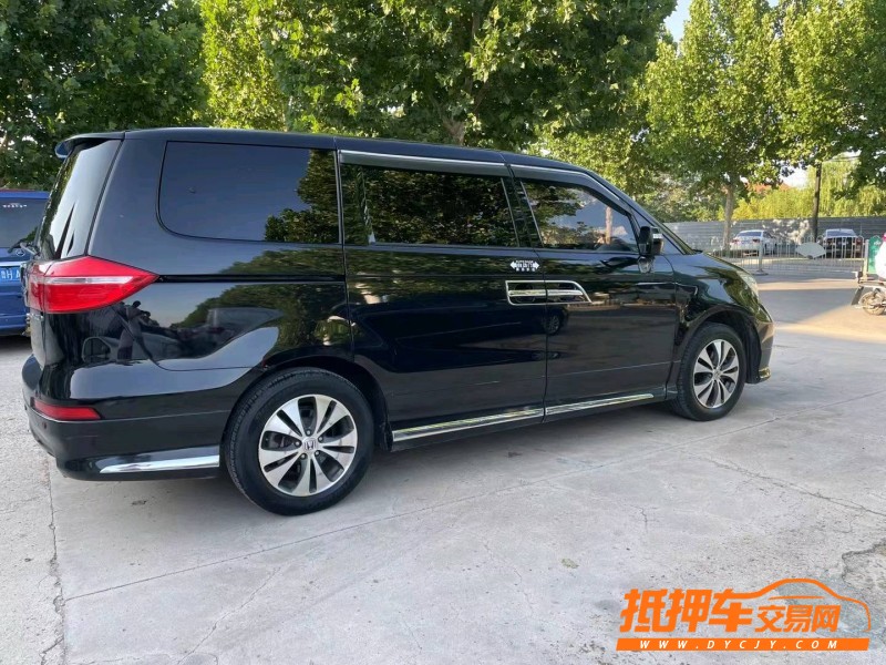 济宁13年本田艾力绅5