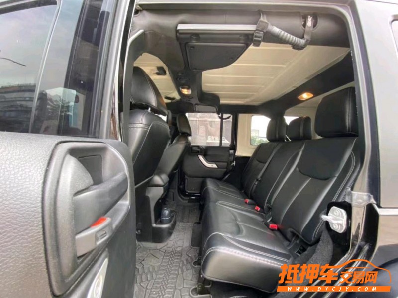 东莞17年Jeep牧马人4