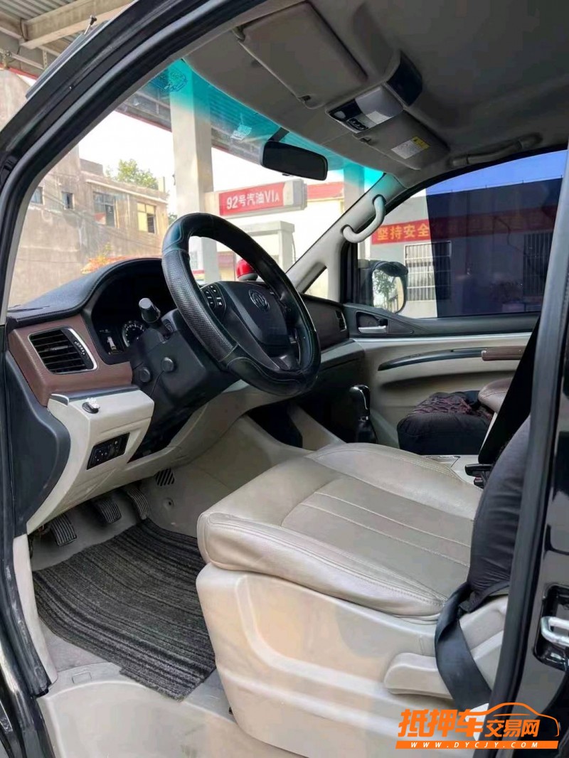 北京20年东风菱智5