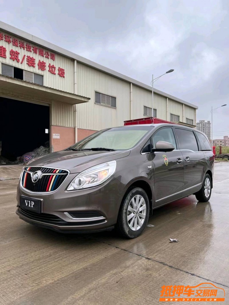 东莞18年别克GL82