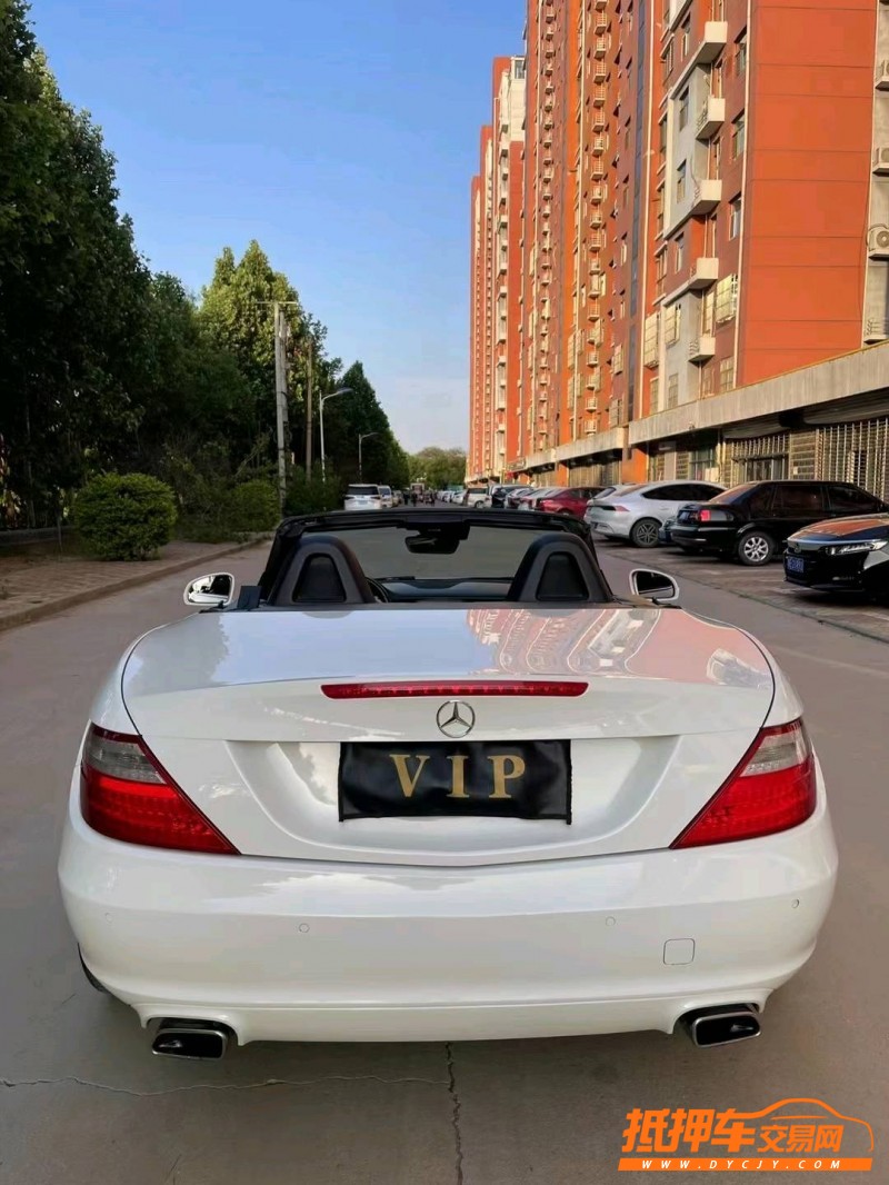 邢台13年奔驰SLK9