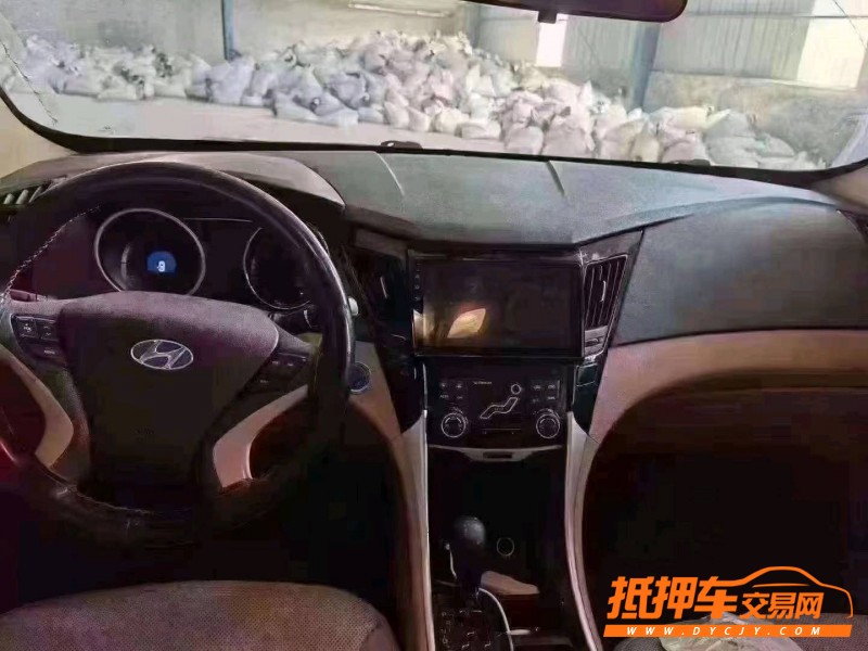 北京14年现代索纳塔八3