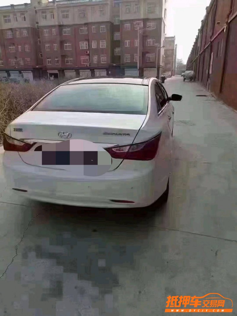 北京12年现代索纳塔八3