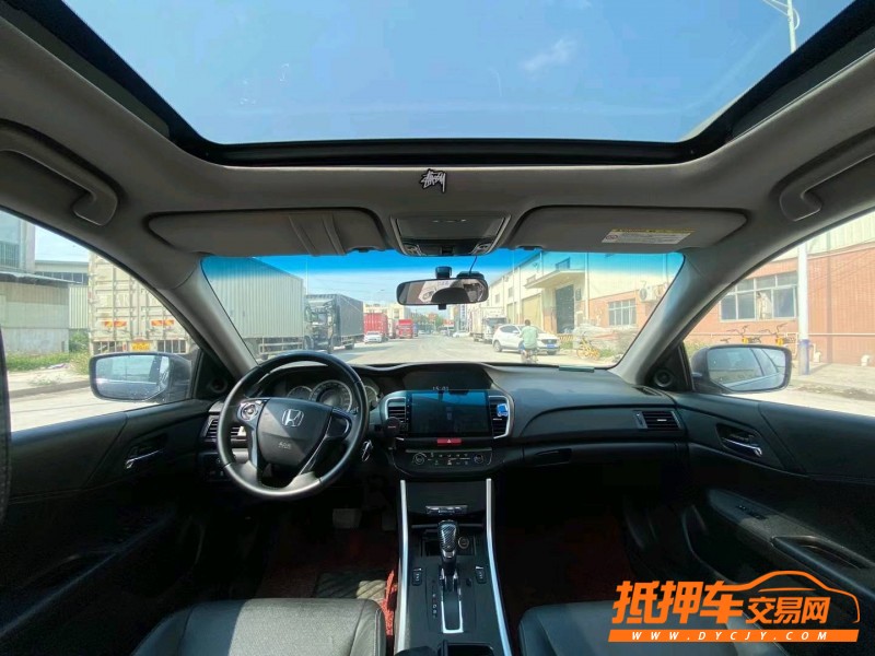 东莞16年本田雅阁6