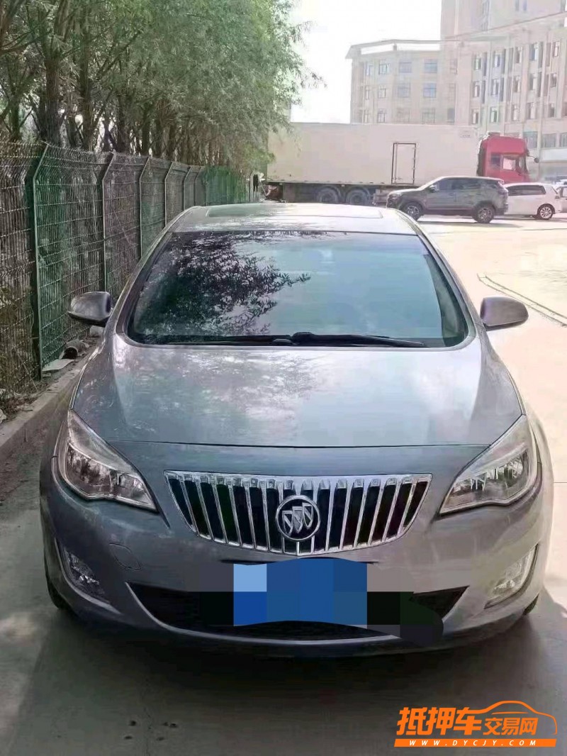 北京13年别克英朗1