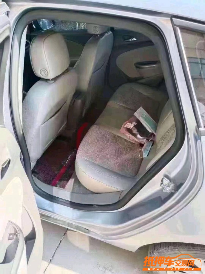 北京13年别克英朗3