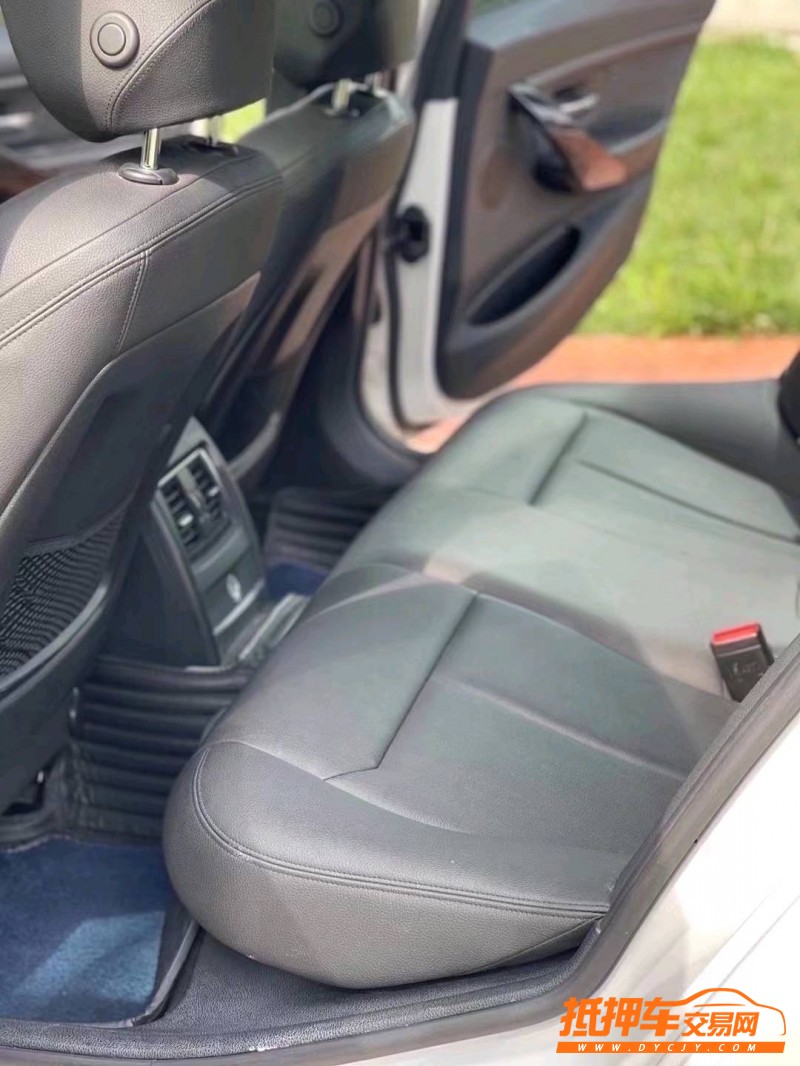 潍坊17年宝马3系4