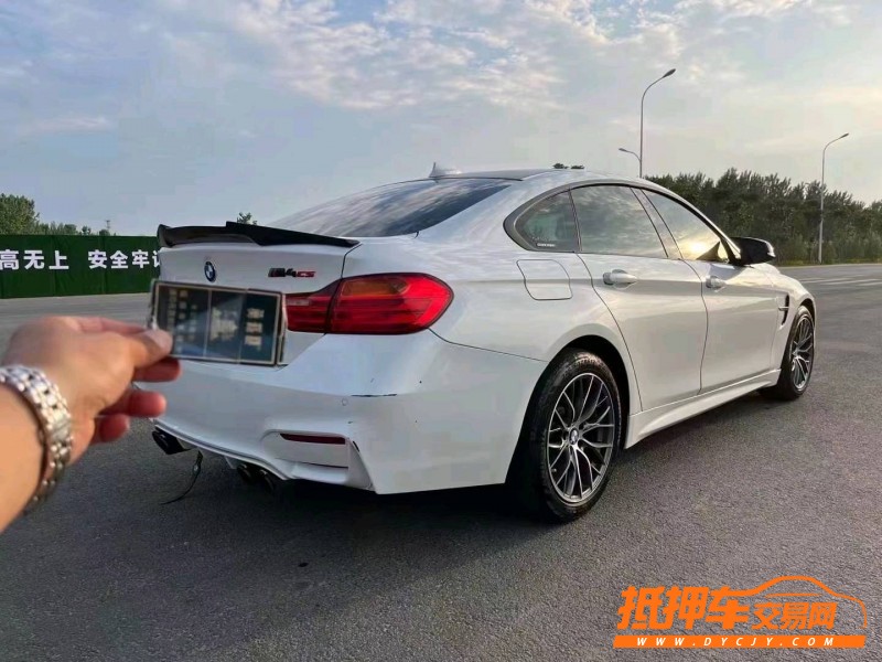 武汉17年宝马4系4