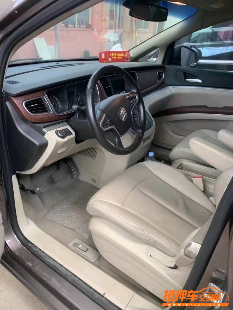 青岛18年别克GL83