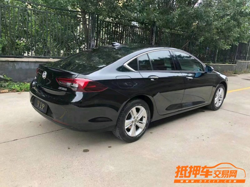 枣庄18年别克君越4