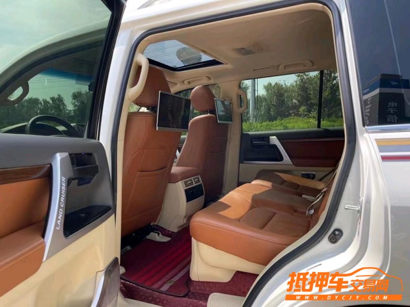 盐城17年丰田兰德酷路泽5