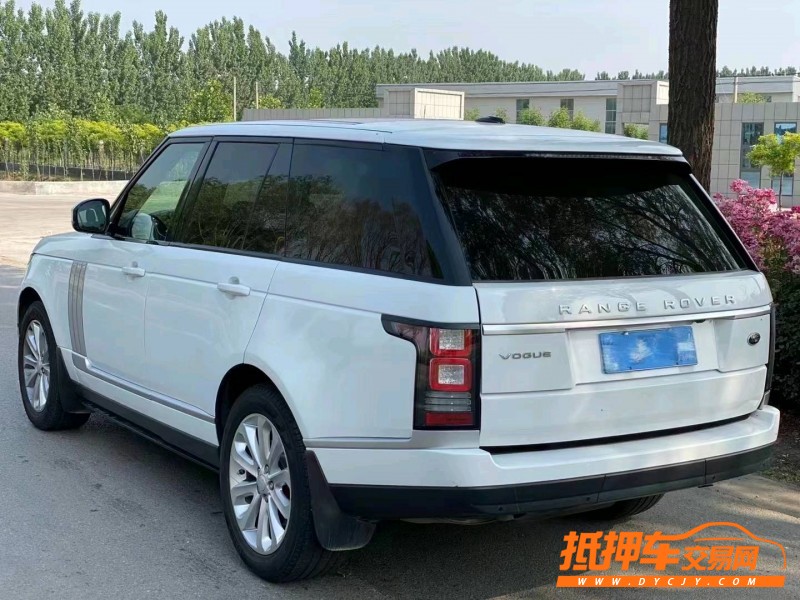 济宁14年路虎揽胜行政8