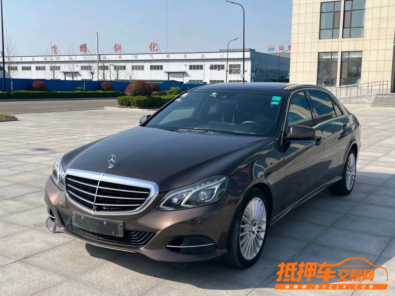 济宁13年奔驰E2