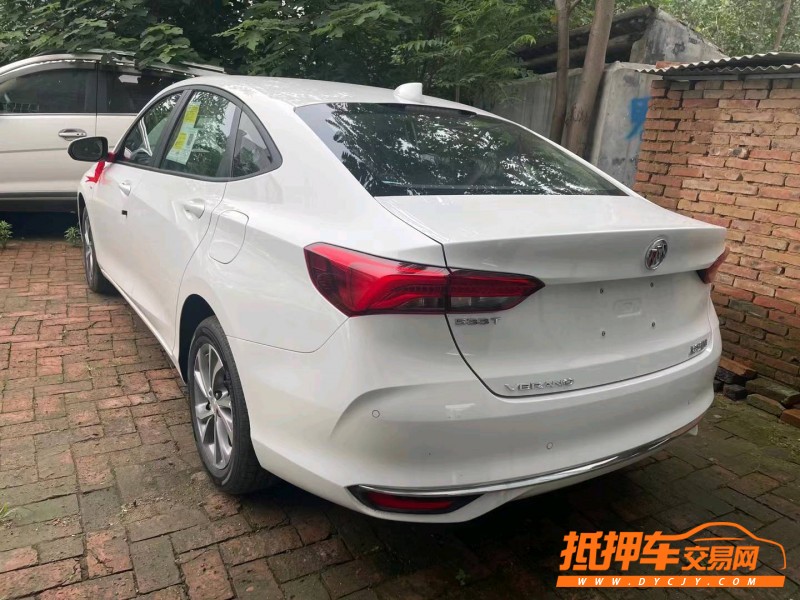 烟台22年别克威朗7