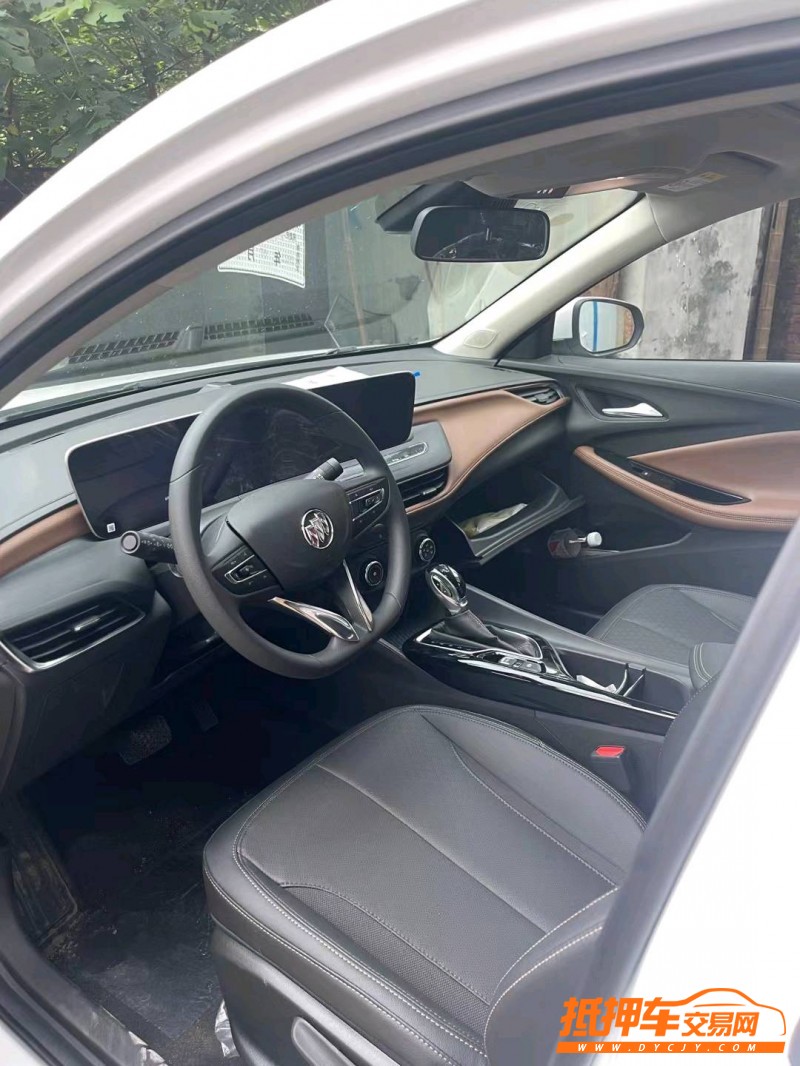 烟台22年别克威朗8
