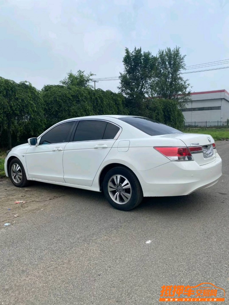 沈阳12年本田雅阁5