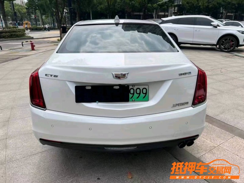 北京18年凯迪拉克CT66