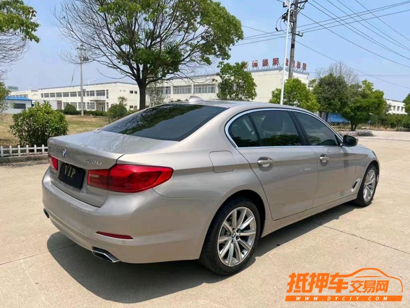 盐城17年宝马5系8