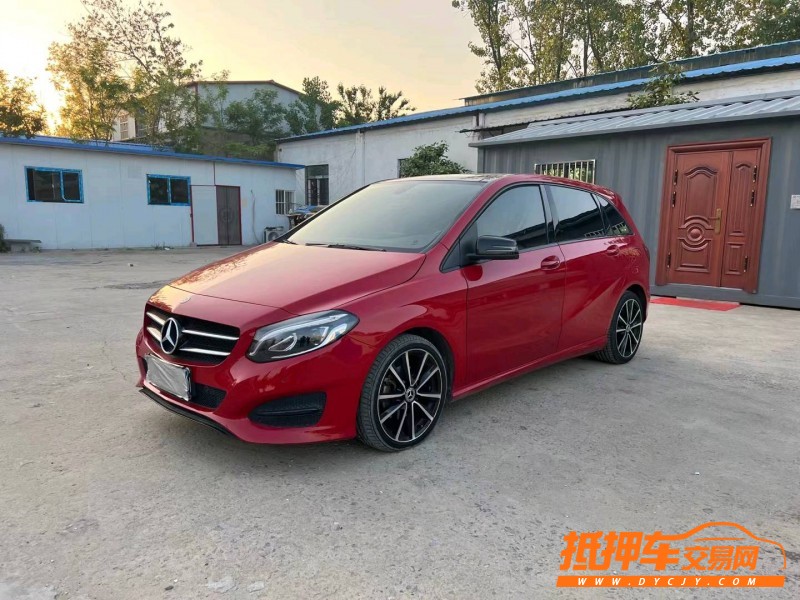 徐州17年奔驰B2