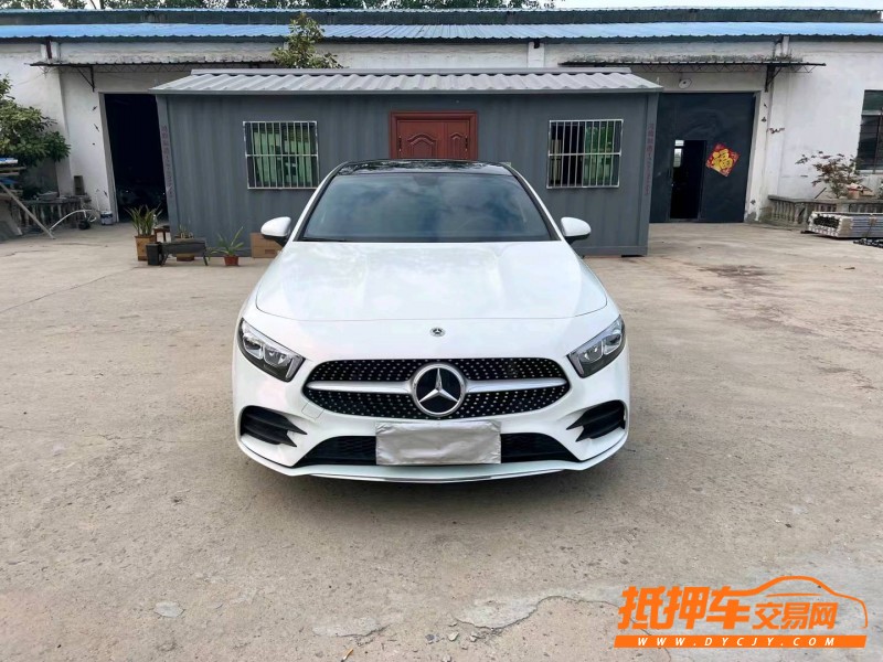 徐州21年奔驰A1
