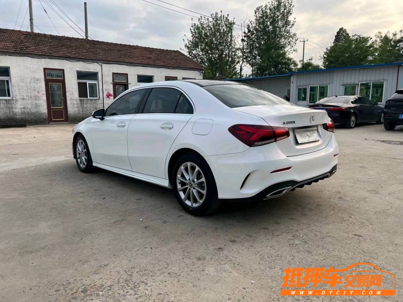 徐州21年奔驰A7