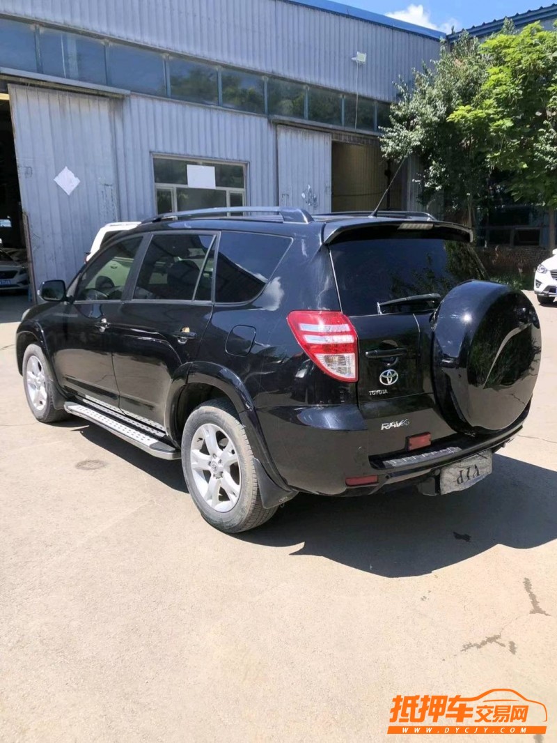 沈阳13年丰田RAV43