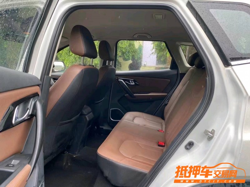 沈阳17年一汽森雅R76