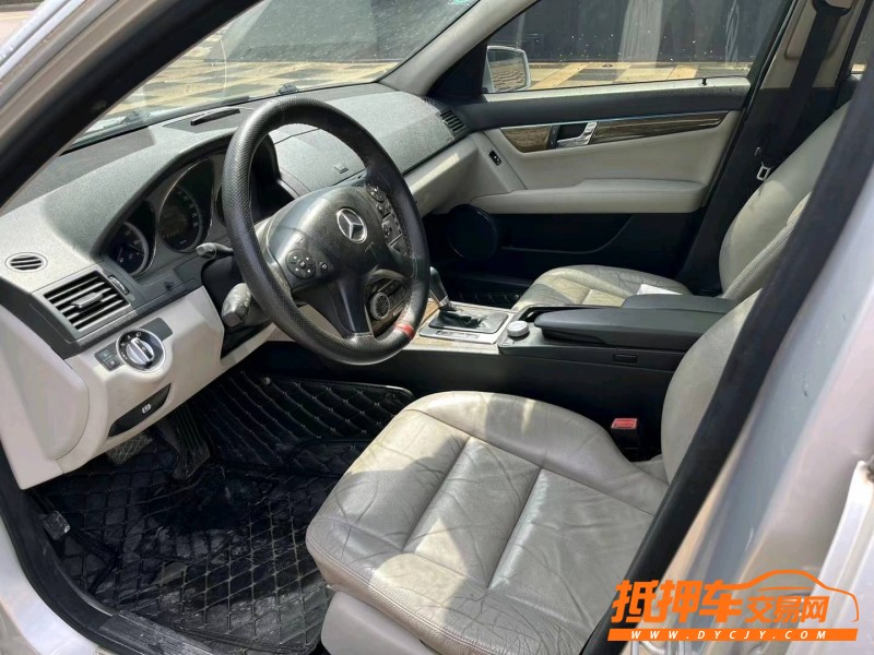 沈阳11年奔驰C4