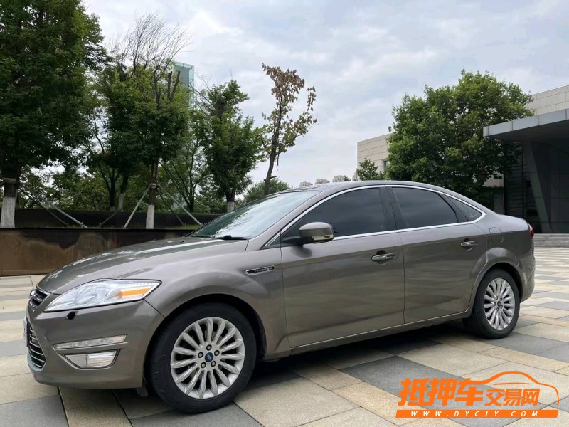 沈阳12年福特福克斯2