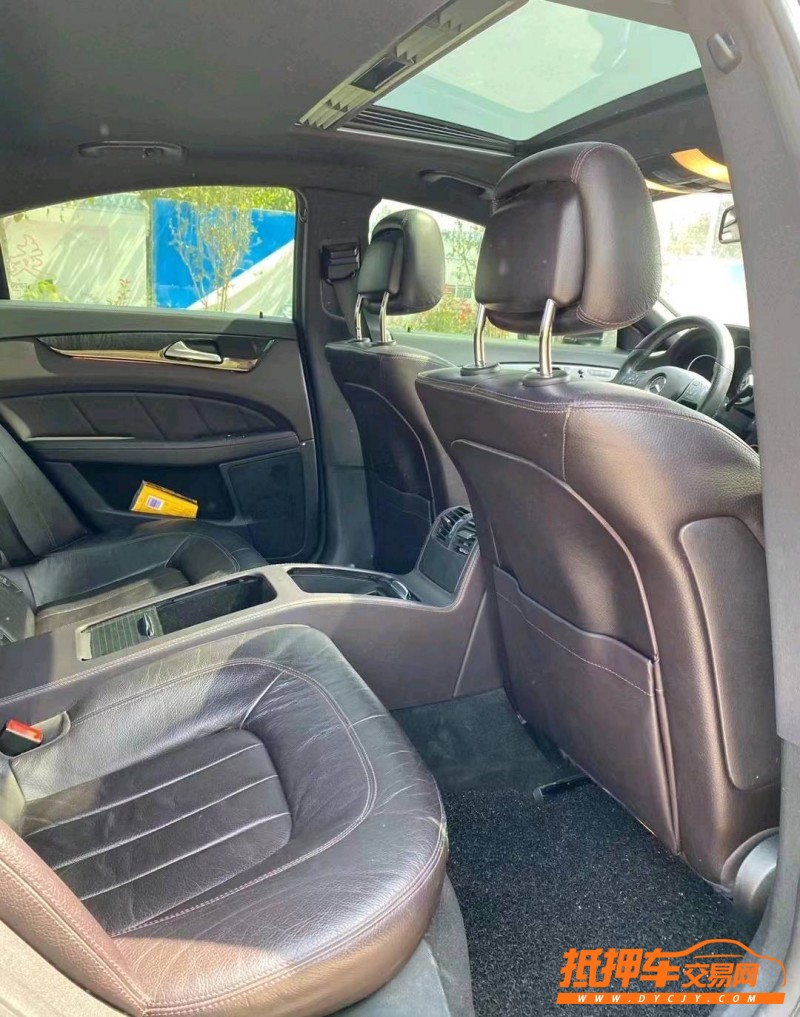 潍坊12年奔驰CLS8