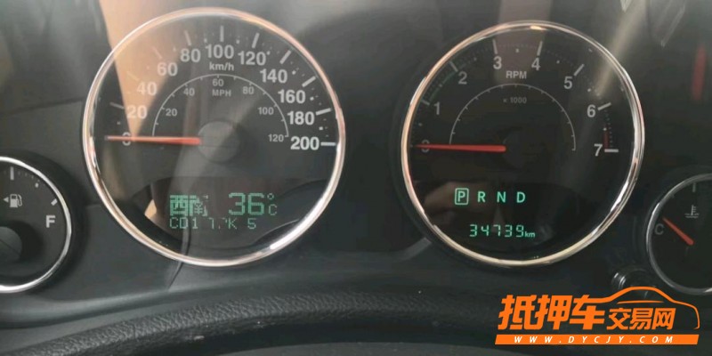 沈阳16年Jeep牧马人9