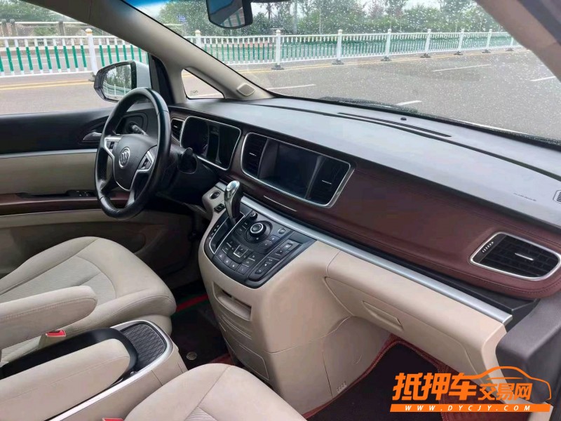 潍坊18年别克GL84