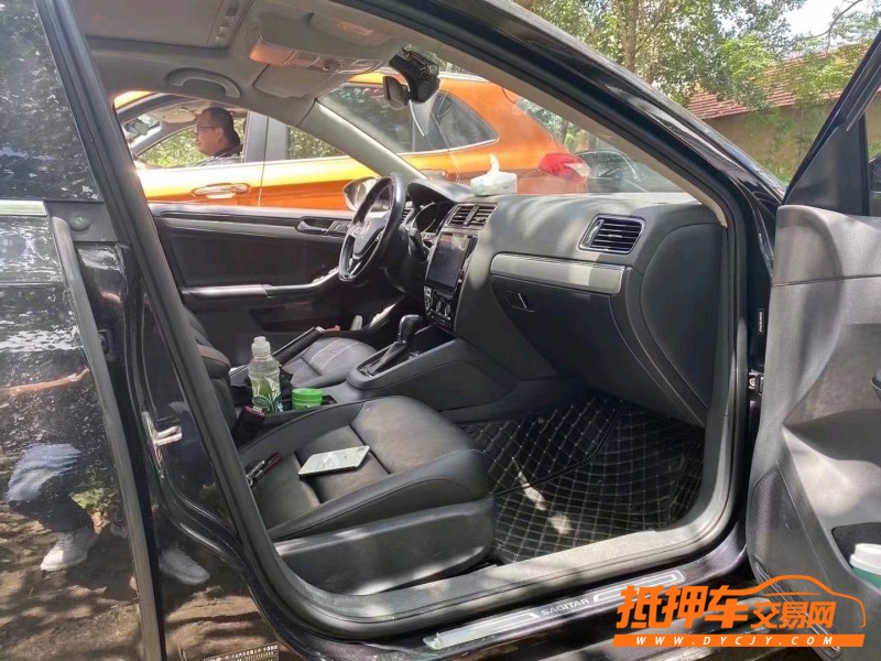 潍坊18年大众速腾5