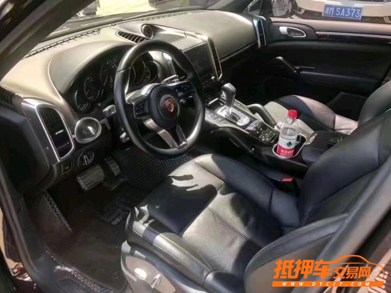 衡陽18年保時捷卡宴5