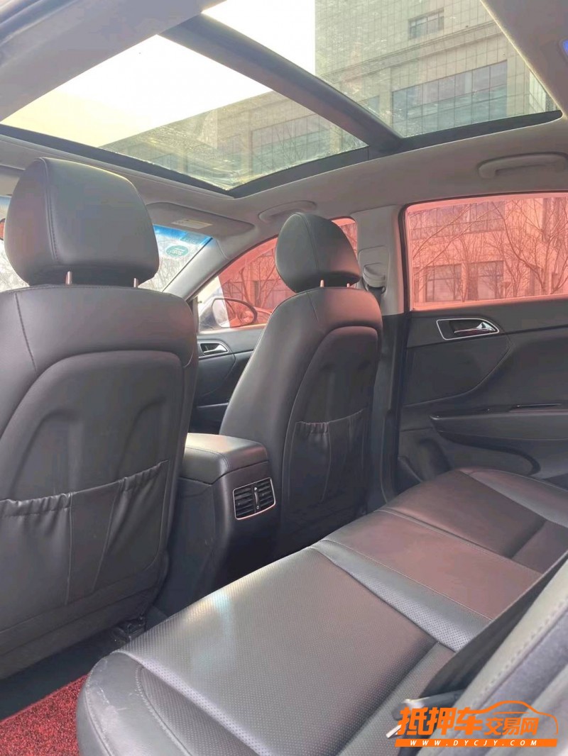 潍坊17年现代名图5