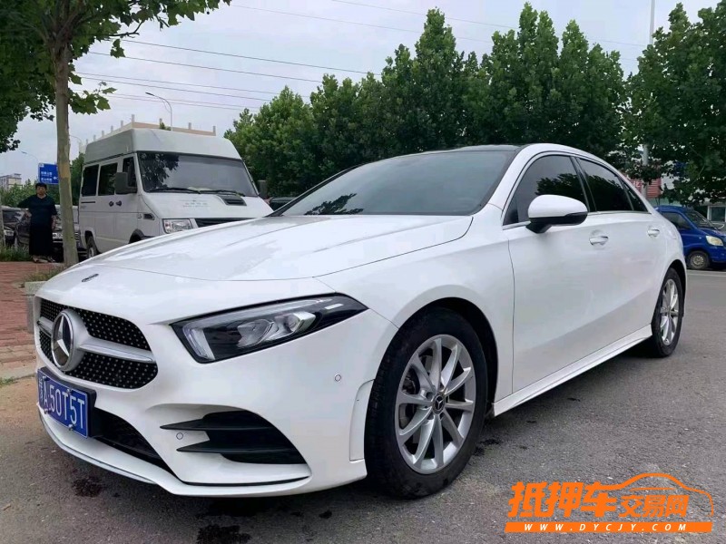 烟台19年奔驰A2