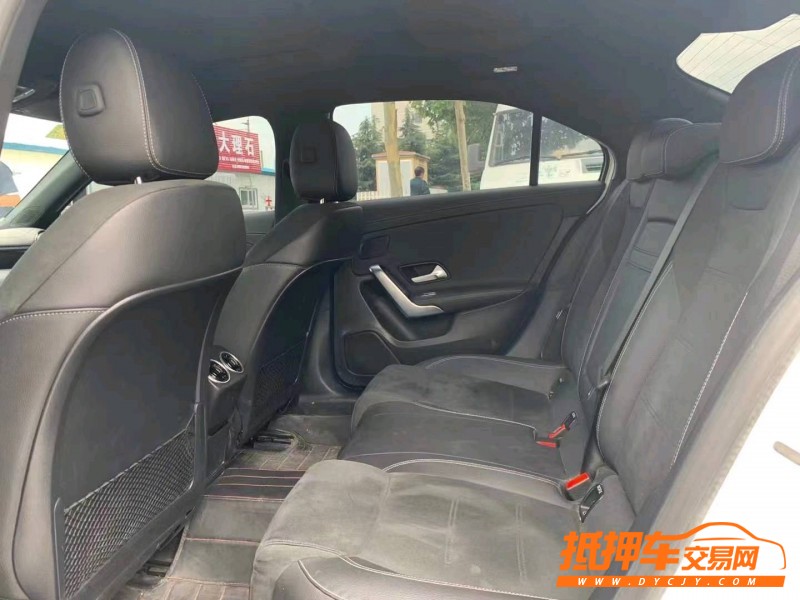 烟台19年奔驰A4