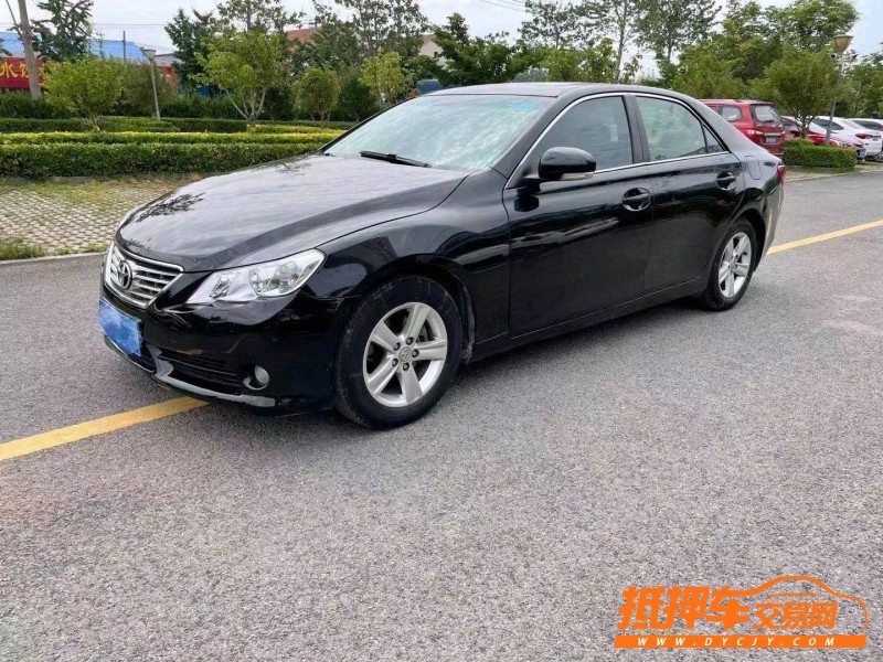 潍坊12年丰田锐志3