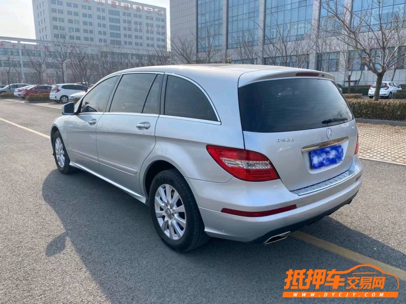 潍坊11年奔驰R8