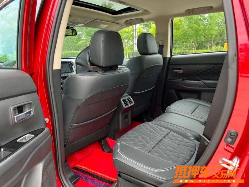 盐城21年三菱欧蓝德5