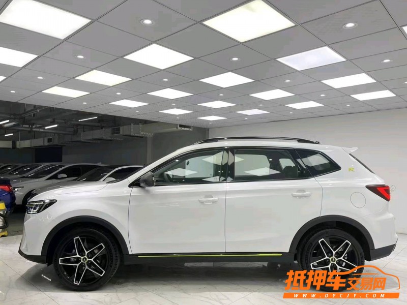 成都22年荣威RX53